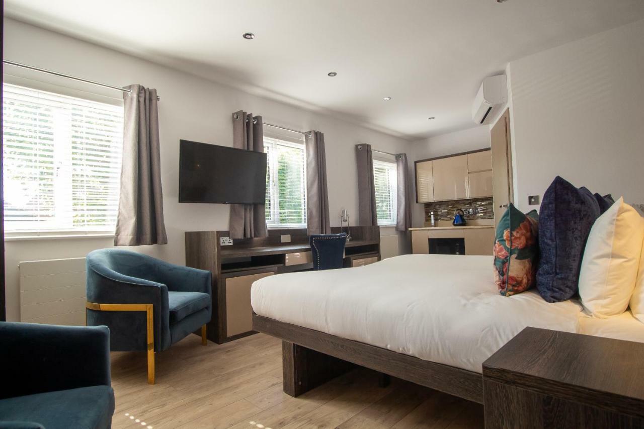 Signature Suites Peterborough Buitenkant foto