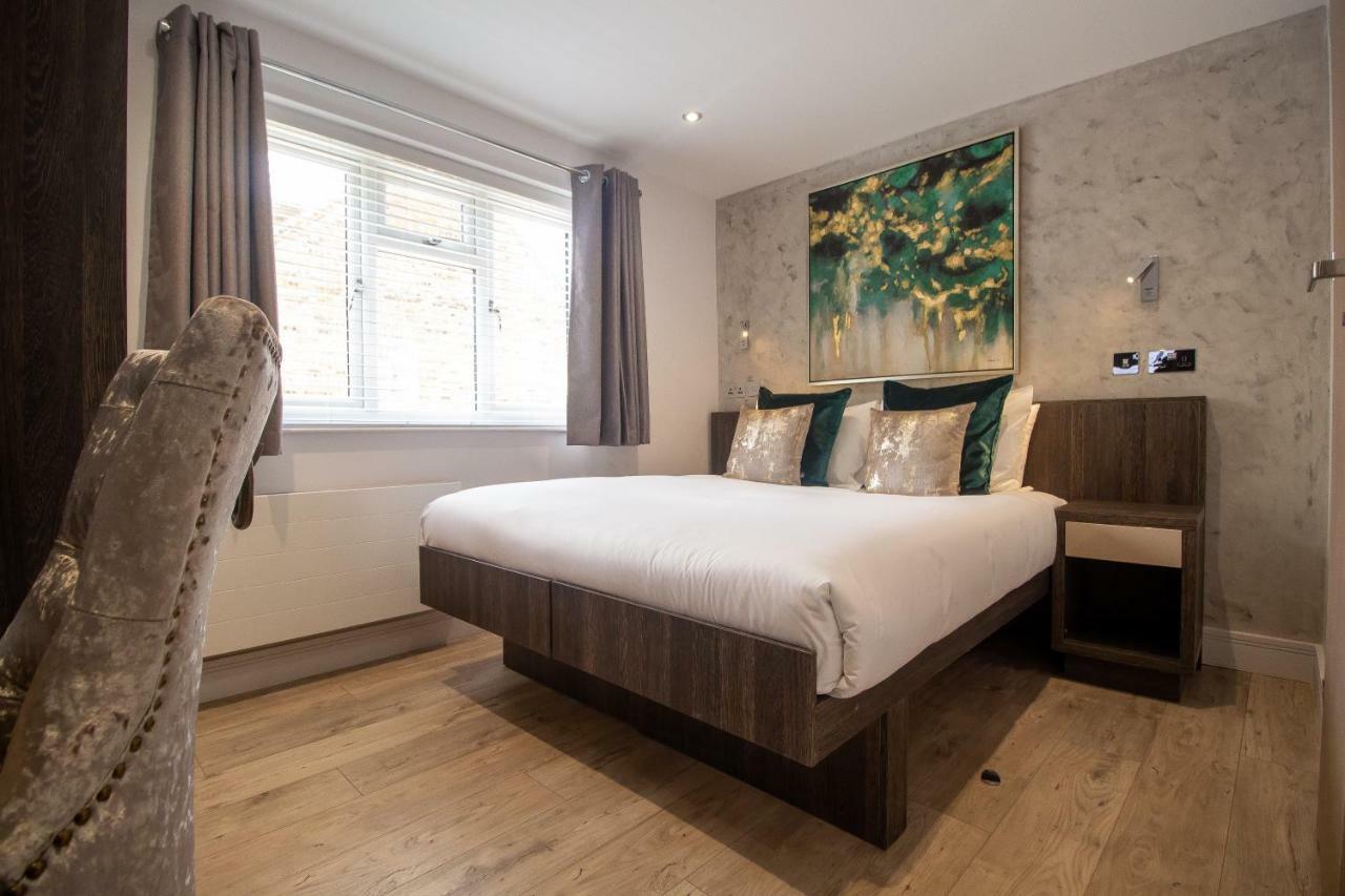 Signature Suites Peterborough Buitenkant foto