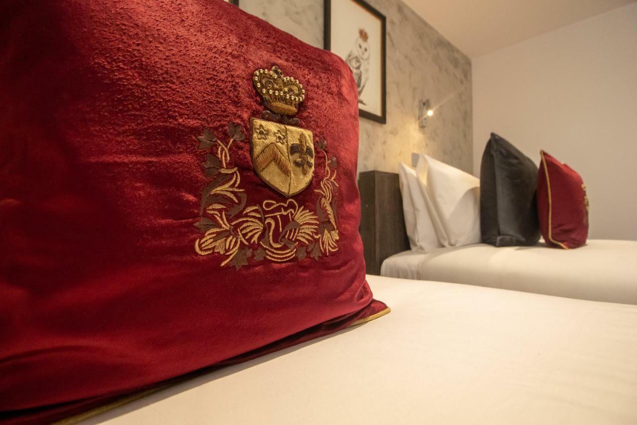 Signature Suites Peterborough Buitenkant foto
