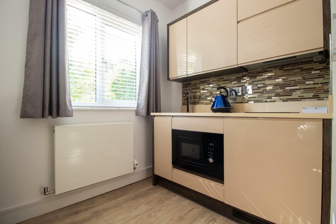 Signature Suites Peterborough Buitenkant foto