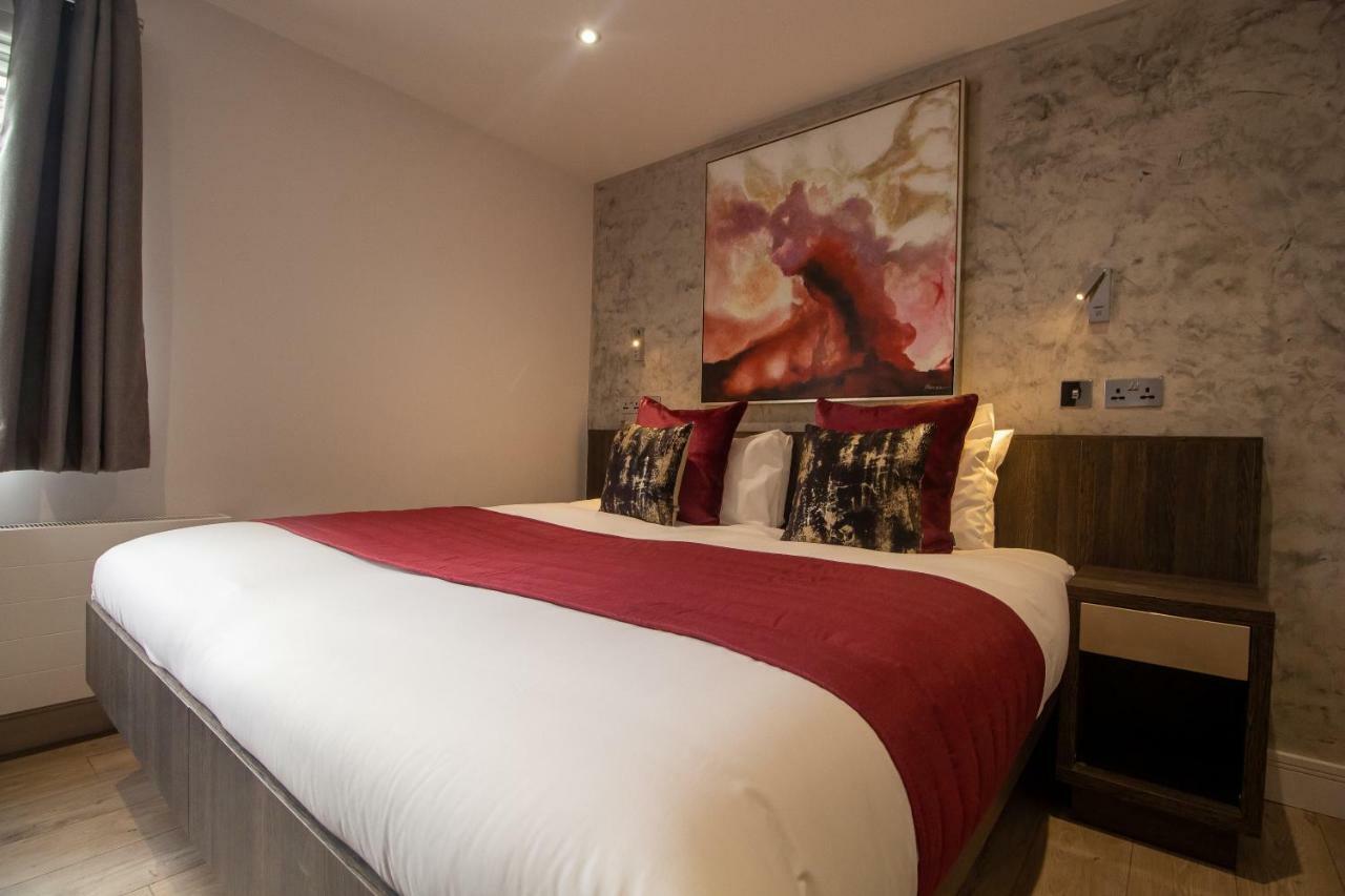 Signature Suites Peterborough Buitenkant foto