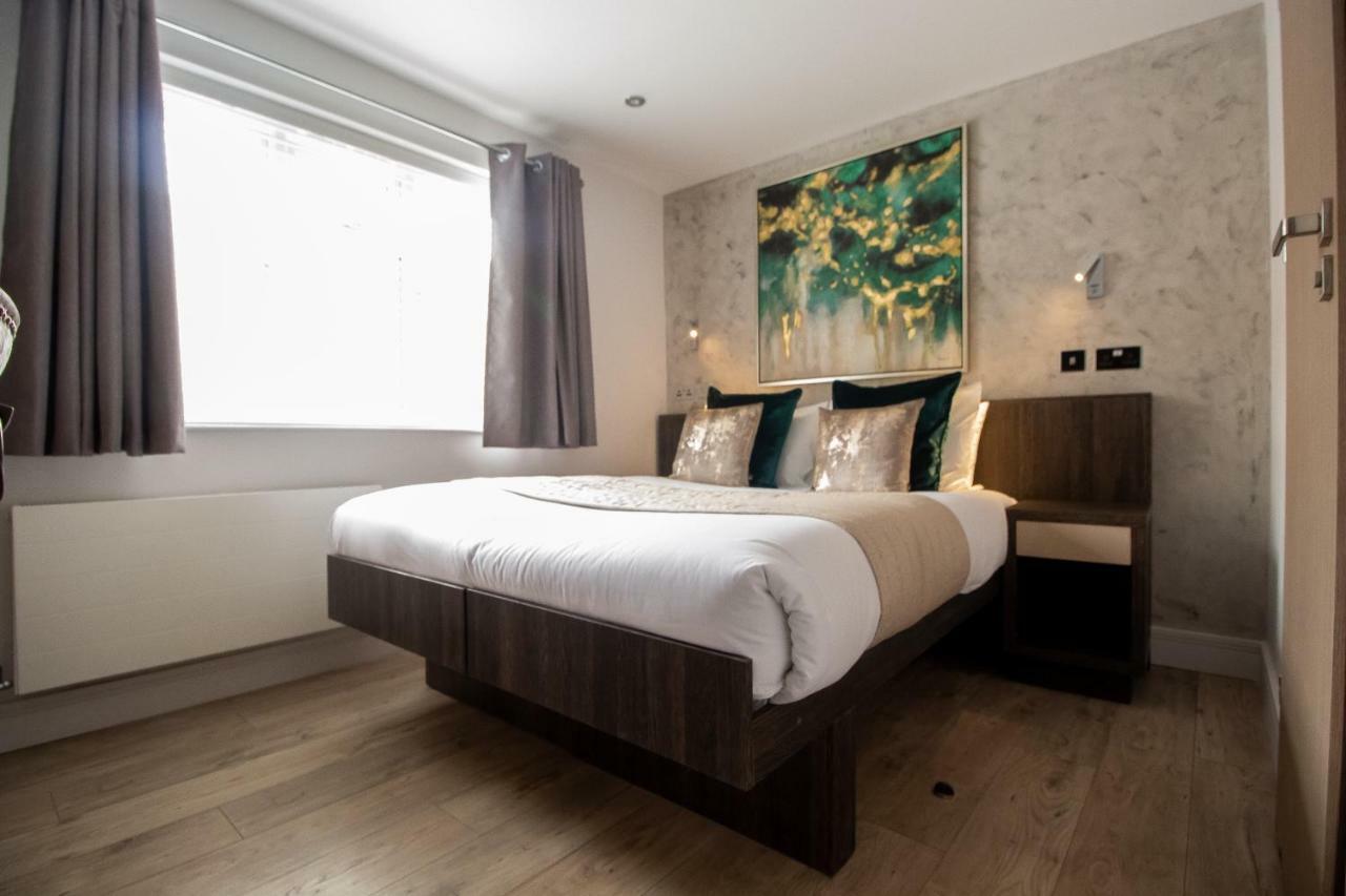 Signature Suites Peterborough Buitenkant foto