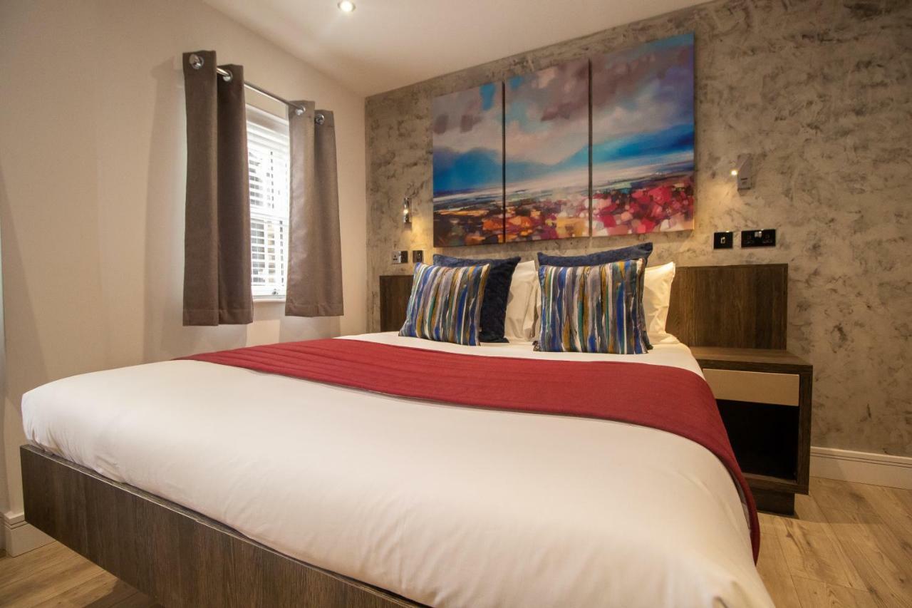 Signature Suites Peterborough Buitenkant foto