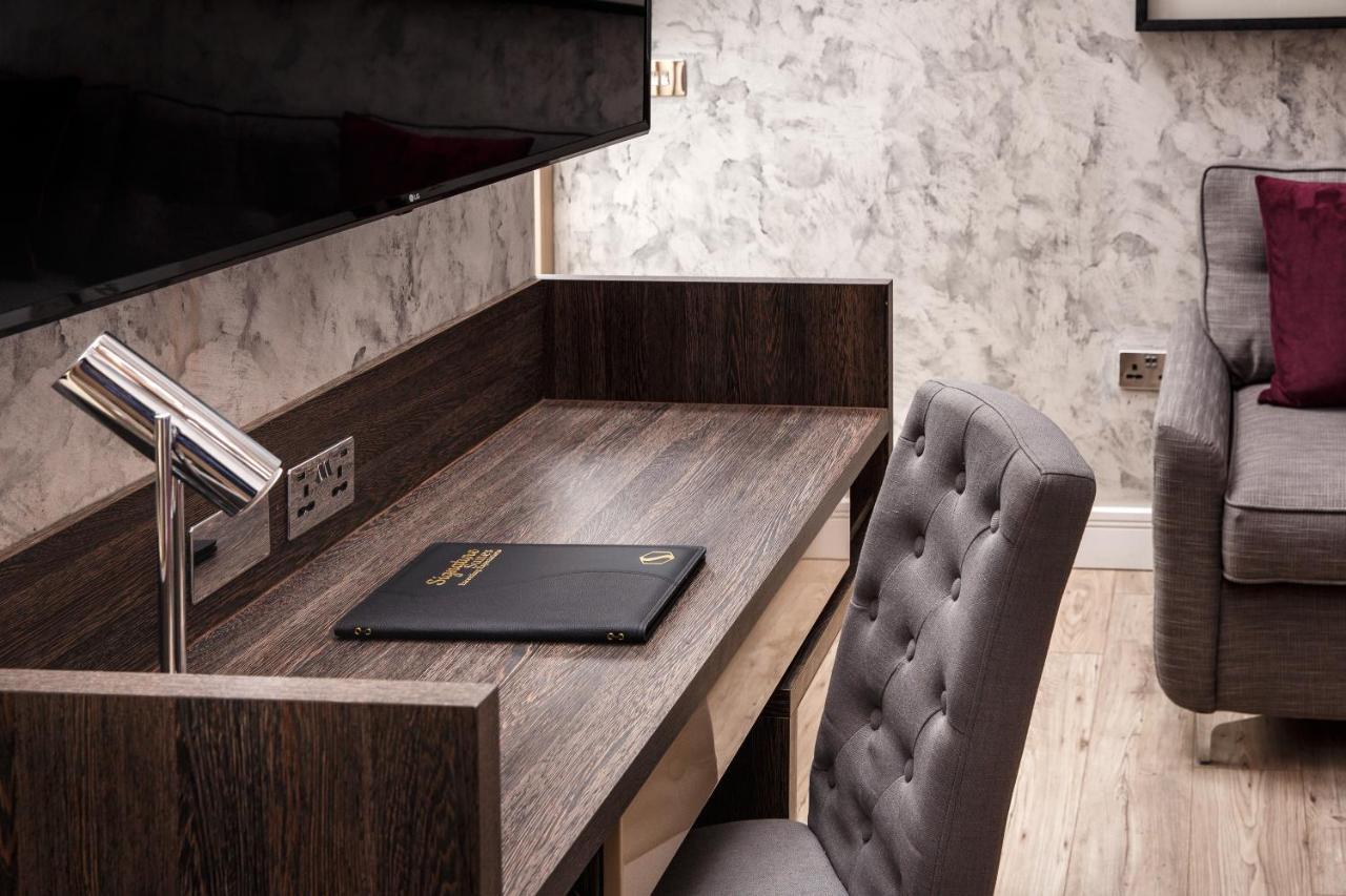 Signature Suites Peterborough Buitenkant foto
