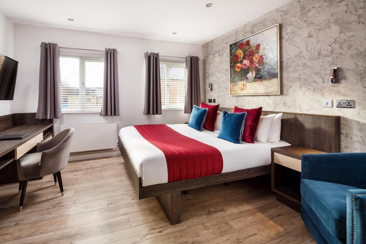 Signature Suites Peterborough Buitenkant foto